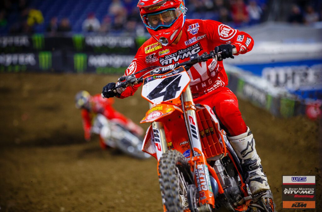 Baggett charges to 2nd overall at Indy Supercross