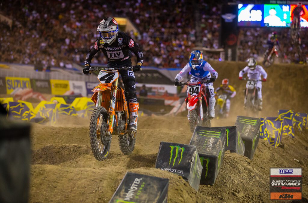 RMATVMC shines at Supercross season finale in Vegas