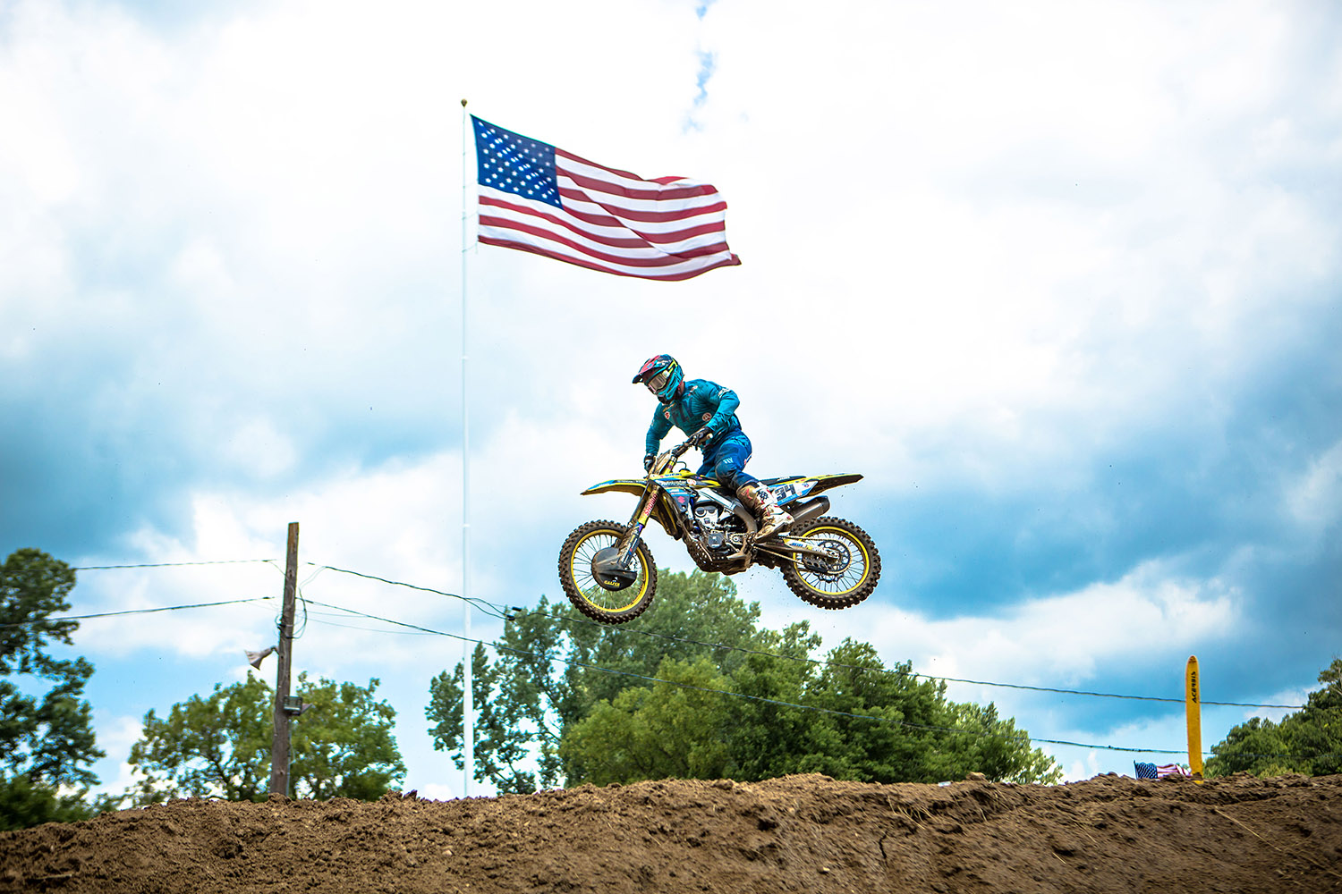 Peick charging to 6th at Millville raceway.
